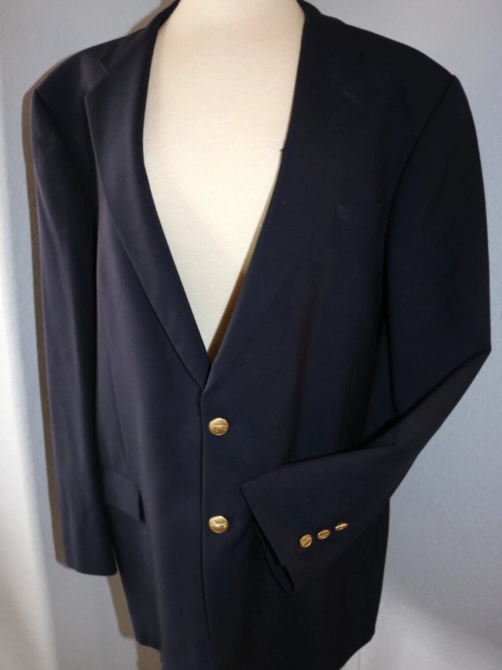 Bobby Jones Collection 48R Navy Blazer 2 Gold Button Golf Sport Coat USA